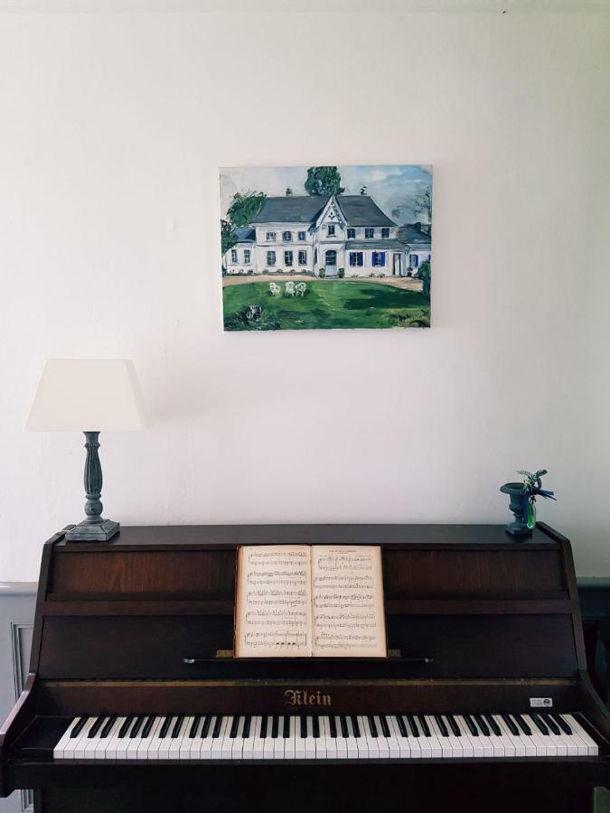 Manoir De L'As De Trefle Bed & Breakfast Isneauville Dış mekan fotoğraf