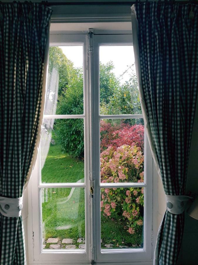 Manoir De L'As De Trefle Bed & Breakfast Isneauville Dış mekan fotoğraf