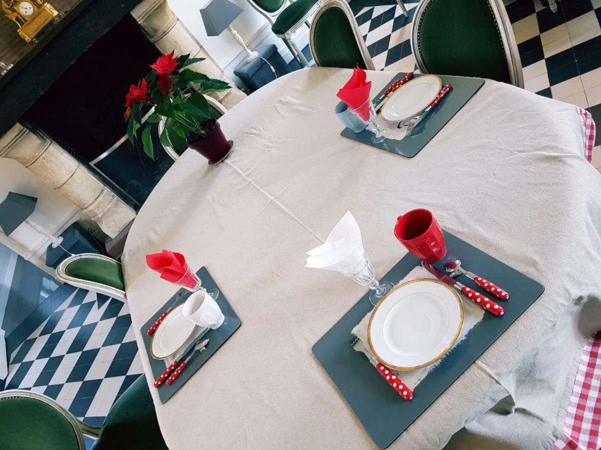 Manoir De L'As De Trefle Bed & Breakfast Isneauville Dış mekan fotoğraf